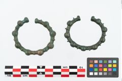 Foto von Bronzeknotenarmreif (NHMW-PRAE-026099)